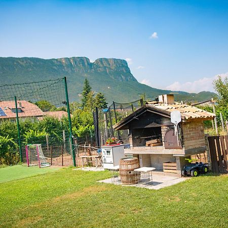 Lochererhof Apartment Appiano Sulla Strada Del Vino Bagian luar foto