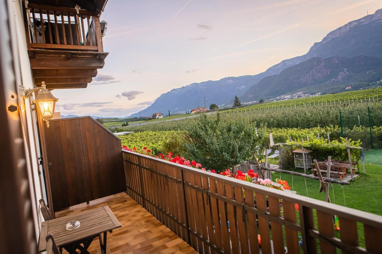 Lochererhof Apartment Appiano Sulla Strada Del Vino Bagian luar foto