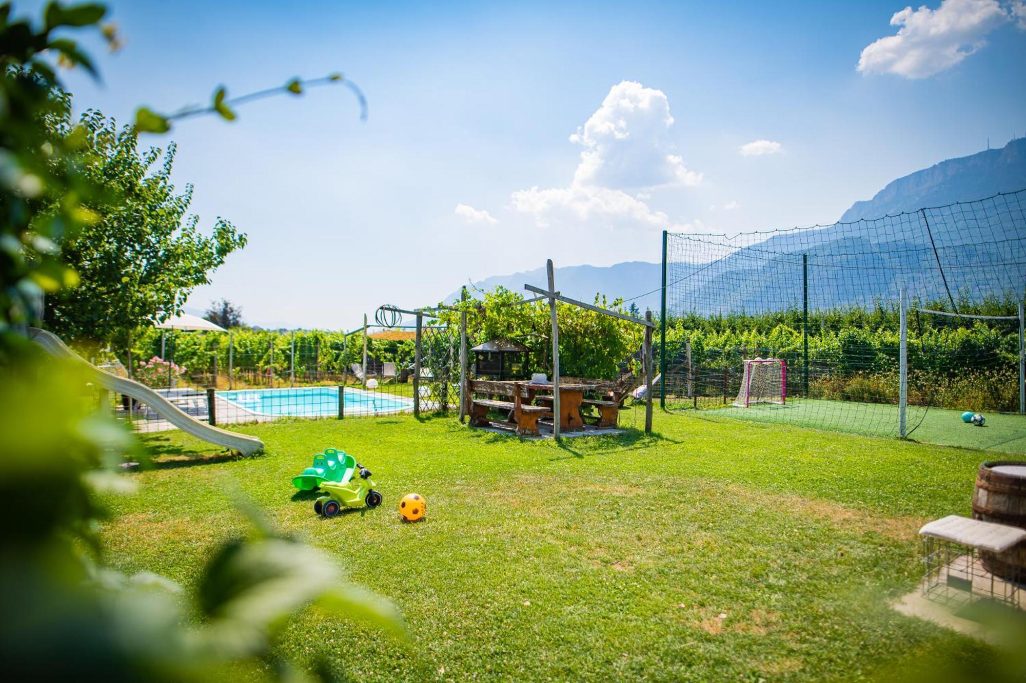 Lochererhof Apartment Appiano Sulla Strada Del Vino Bagian luar foto